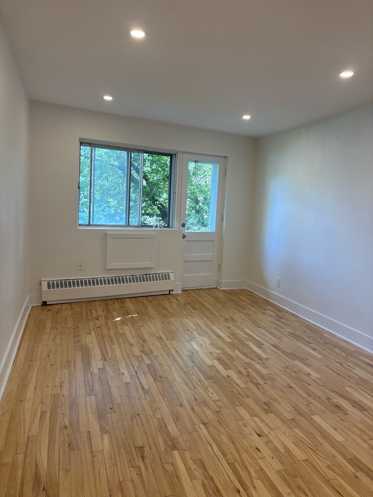 375 Bd Décarie — photo 3