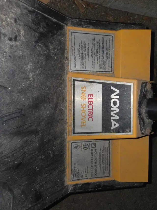 Noma Electric Snow Shovel in Snowblowers in City of Toronto - Image 5