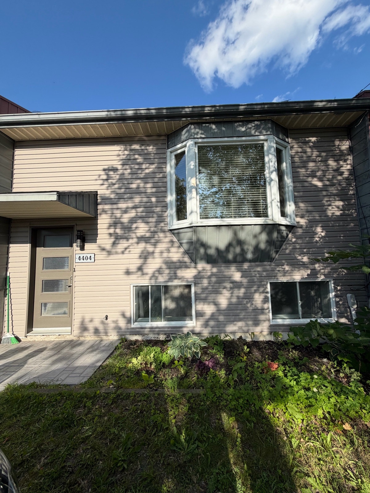 4404 Rue Pavillon — photo 1