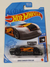 Hot Wheels Zamac Dodge Charger Stock Car 1:64 HTF
