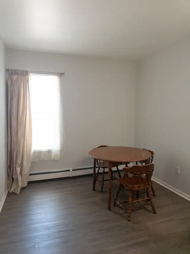 1 Bedroom Apartment - Downtown Charlottetown in Long Term Rentals in Charlottetown - Image 5