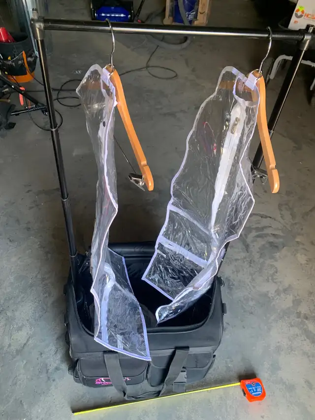 DREAM DUFFEL Dance Luggage with Retractable Hanging Rack in Other in Saskatoon - Image 3