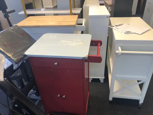 Warehouse sale: cabinets, kitchen islands  in Multi-item in Markham / York Region - Image 8