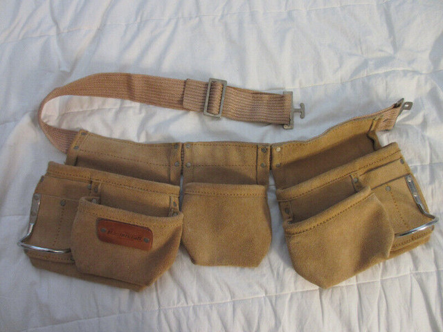 Like new, Mastercraft Suede tool belt $20 pick up in Timmins in Other in Timmins