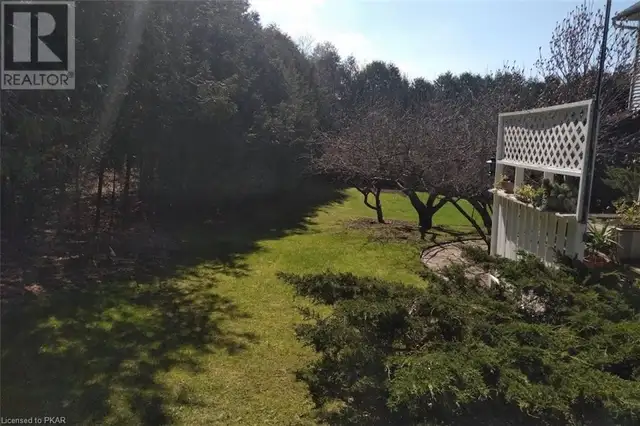 RENTAL: 2008 Sherbrooke ST W, Peterborough- Near Fleming College in Room Rentals & Roommates in Peterborough - Image 11