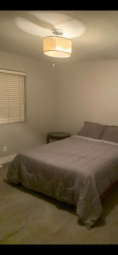 Large bedroom queen size bed included, hydro ,gas, cable, wifi and laundry included, large shared ki...
