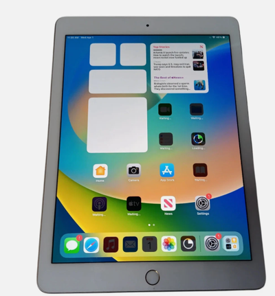 Apple iPad Pro 9.7" - 32GB - Silver [A1673, View more