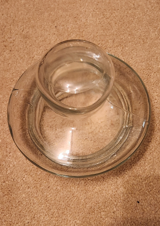 Big round fancy glass jar with its lid  in Kitchen & Dining Wares in Calgary - Image 4
