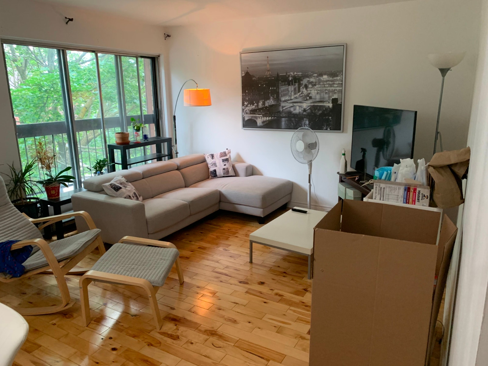4 1/2 à louer dans Ahuntsic 1274$ / mois — photo 1