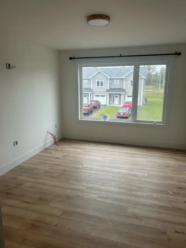 3 Bedroom  townhouse in Stratford. First months rent free! in Long Term Rentals in Charlottetown - Image 5