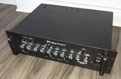 (FS/T) Traynor Dynabass DB800H 800-Watt Bass Amp Head, View more