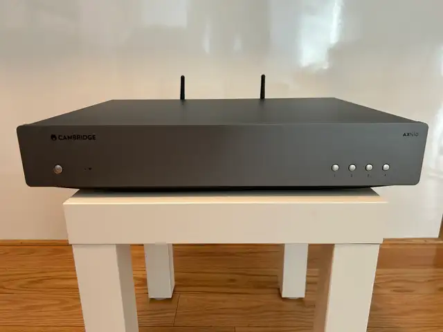 Cambridge Audio Network Streamer in Stereo Systems & Home Theatre in Calgary - Image 2