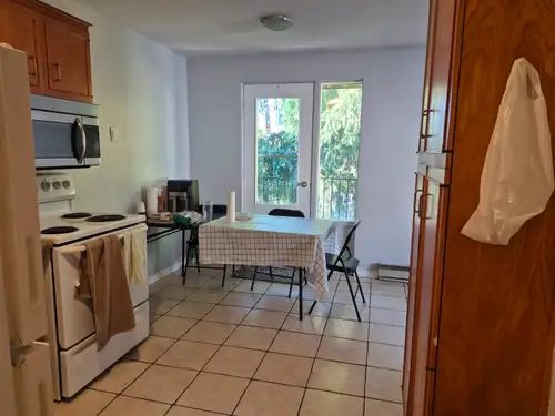 Hi, This is a private room($825 +utilities shared hydro+wifi) with walk in closet and shared common...