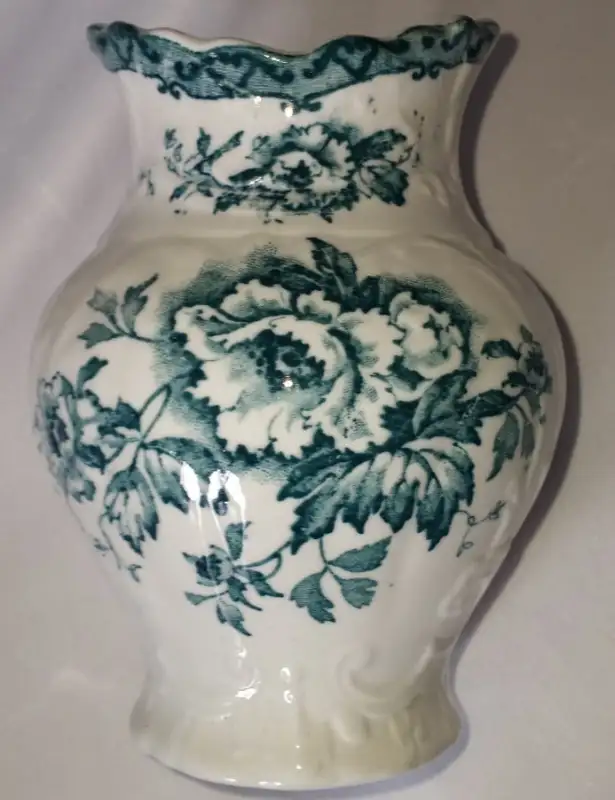 Winkle Stoke England Blue & White Glazed Pottery Chamber Set in Arts & Collectibles in London - Image 9