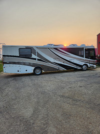 2003 FLEETWOOD DISCOVERY RV