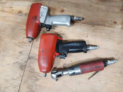 Snap On, MAC Tools, Blue Point, etc. Open to hearing offers and trade ideas. Kijiji message or call/...