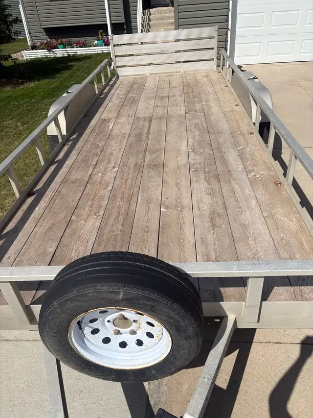 2019 aluminum Stronghaul trailer in Cargo & Utility Trailers in Prince Albert - Image 11