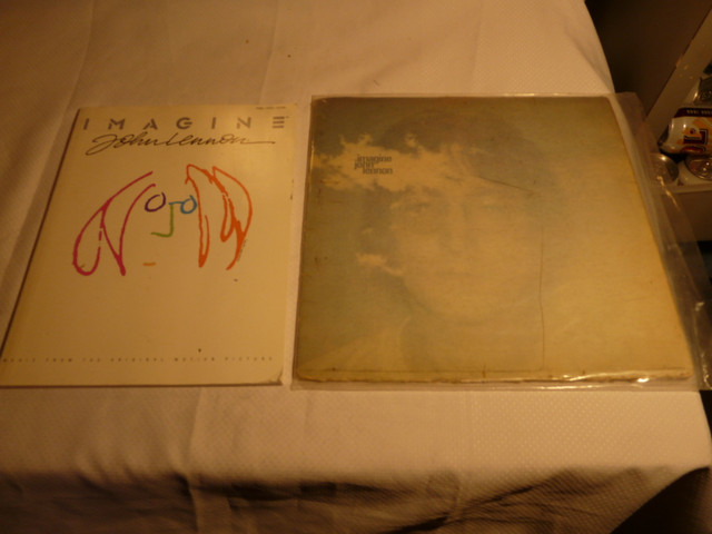 John Lennon  33T Imagine   +  Partitions Imagine piano, vocal,gu dans Guitares  à Longueuil/Rive Sud