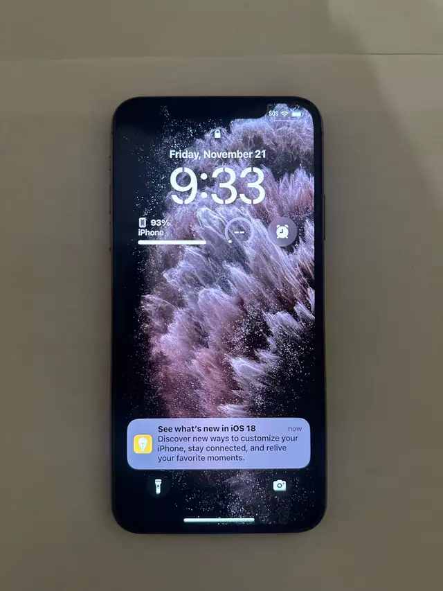 iPhone 11 Pro Max  in Cell Phones in Red Deer - Image 5