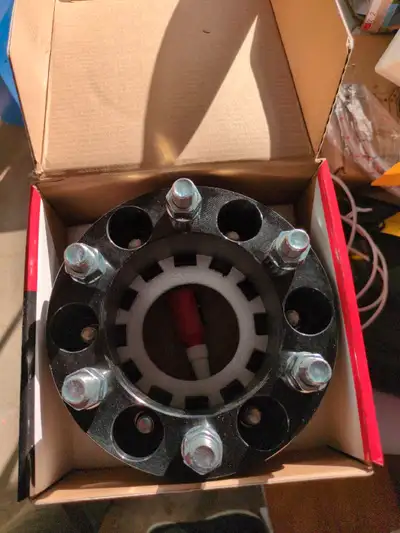 Brand new wheel spacers. 6x5.5-6x5.5 M14x1.5-108-2" 28-869