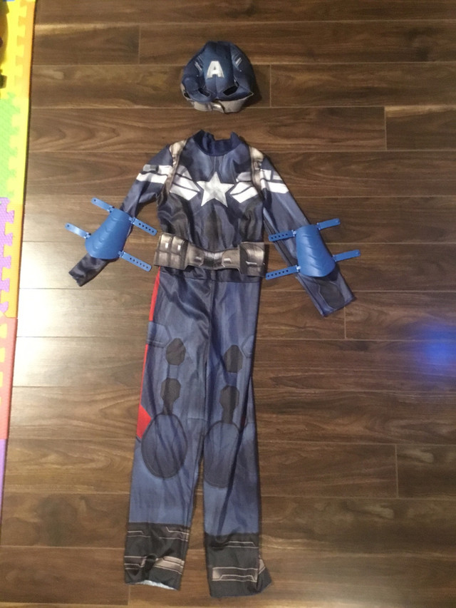 Various toddler/kids halloween, accessories or play costumes in Costumes in Moncton