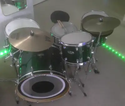 MAPEX PRO MAPLE 4PC DRUM KIT  Emerald Green 24x18,16,14,14x6.5, View more