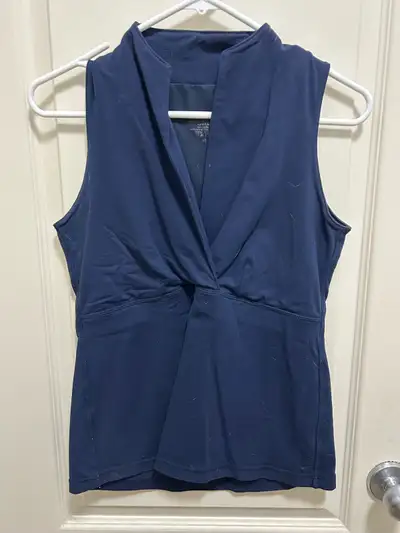 Lulu Workout Tops Size 12, View more