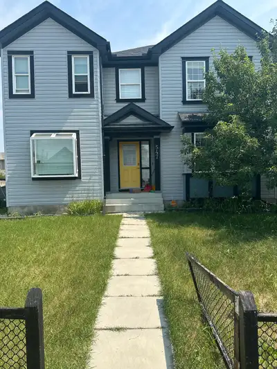 Female only to share full house with other females. Quiet neigbourhood, close to all ammenities, and...