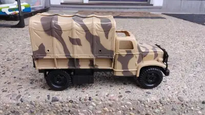 Toys R Us Chap Mei Soldier Force US Army Military Transport 14" Truck. In gently played with conditi...