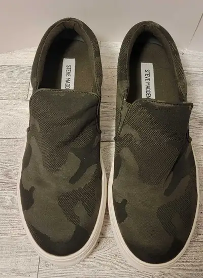 Steve Madden Gills Platform Slip Ons Womens Size 9.5 Green Camo, View more