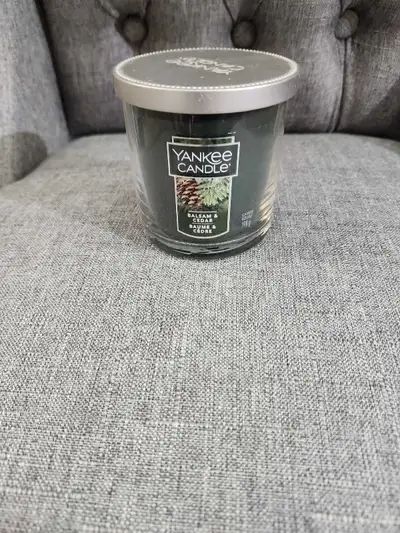 Yankee Candle Balsam & Cedar, View more