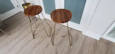 Breakfast bar stools / Brass & Wood, View more