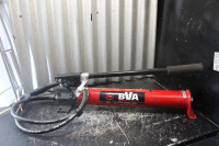 Pompe à main BVA Hydraulics # P1201S avec hose