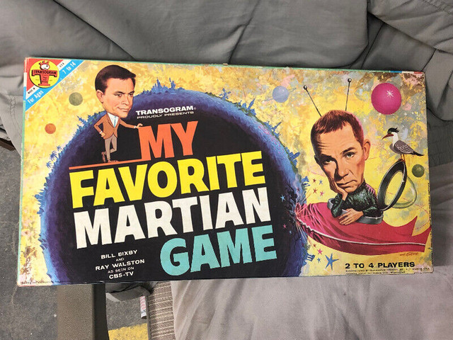 My Favorite Martian TV Board Game 1963 Transogram. in Toys & Games in Winnipeg