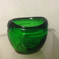 Antique Medical Pharmacy Green Glass Eye-bath Eyebath Wash Cup