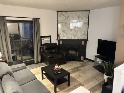 Rent: $1,695/month Size: 890 sq. ft. Location: 120 Plaza Drive off the Pembina Strip in Winnipeg – c...