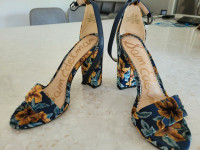 Lady's high heel shoe