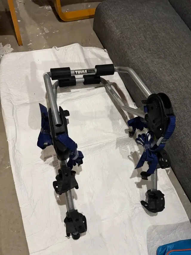 Thule Bike Rack in Other in Gatineau - Image 4