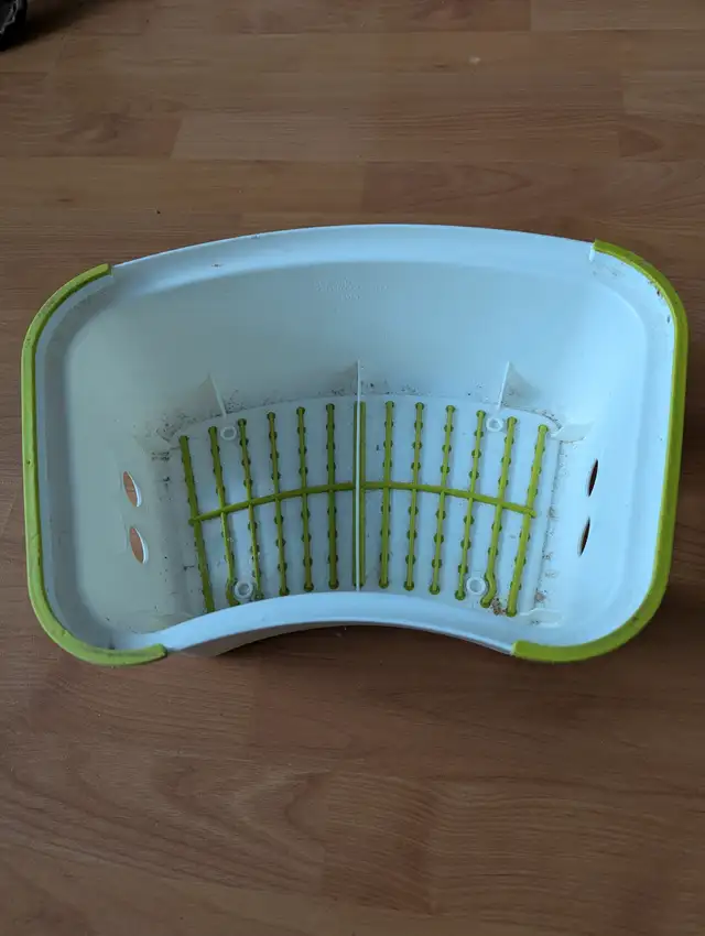 Child Step Stool in Other in Delta/Surrey/Langley - Image 4
