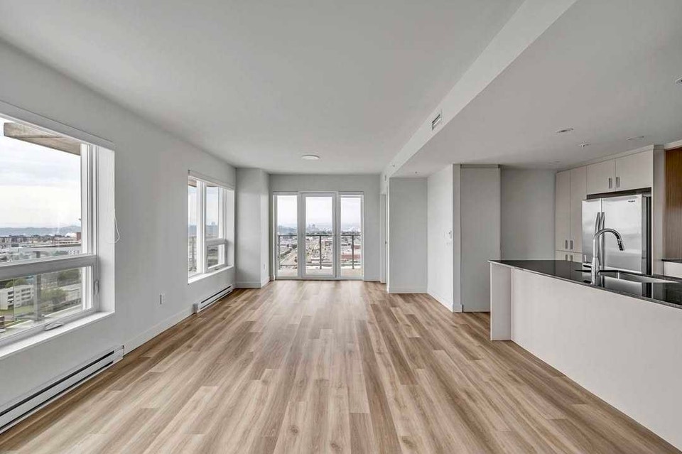 BEAU 4½ À LÉVIS TOUT INCLUS OCT/NOV/DEC PAYÉ 2