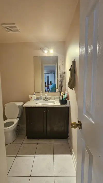 BASEMENT ROOM FOR RENT ———————————— Clean and Spacious 3 bedrooms 2 washrooms fully furnished legal...