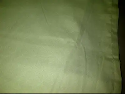 BELLE JUPE NEUVE VERTE PALE+BLANCHE POUR LIT KING: $10.00, View more