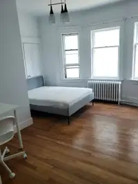 One room for rent starting May 1st 2024