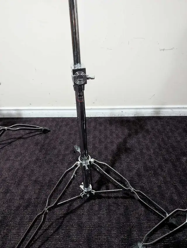 DW and Tama, Double Tom Holder Stands. like new. in Drums & Percussion in Oshawa / Durham Region - Image 5