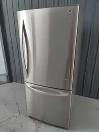 Réfrigérateur Stainless livré 