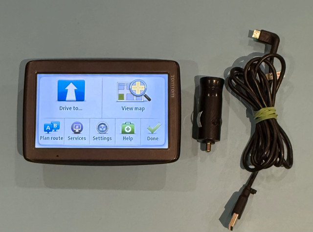 TomTom GPS in Audio & GPS in City of Toronto - Image 2
