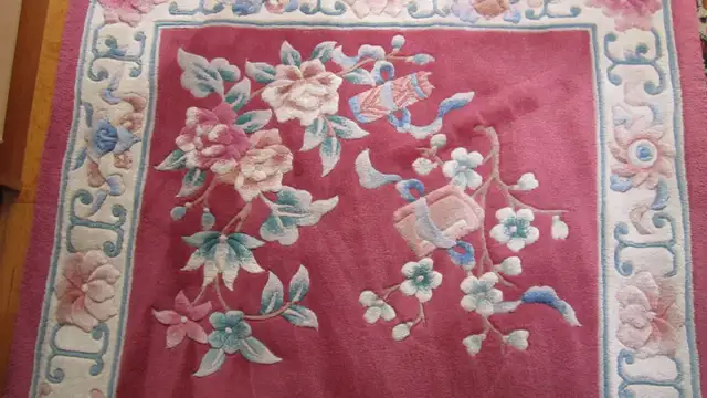 LOVELY 42“X 69“ HANDMADE ORIENTAL STYLE WOOL RUG in Rugs, Carpets & Runners in Ottawa - Image 6
