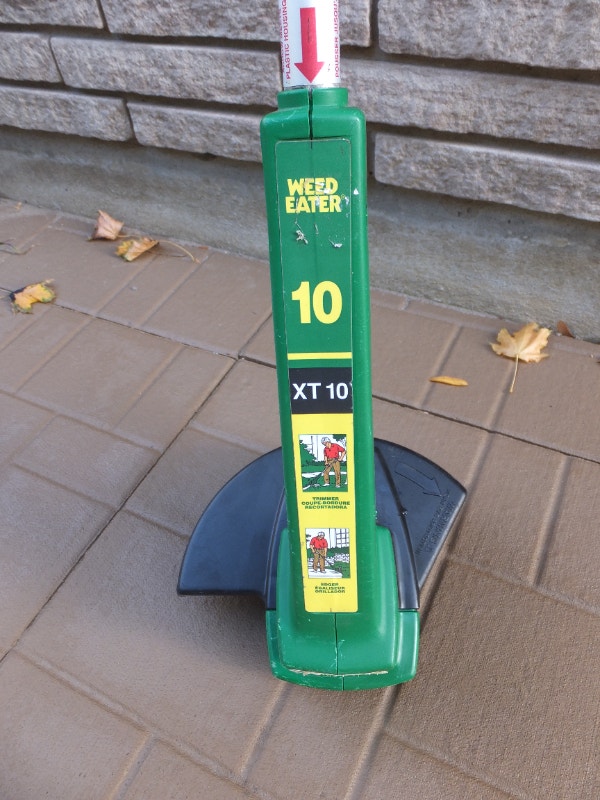 WEED EATER XT 10 Corded Electric Weed/Grass Trimmer Lawnmowers & Leaf