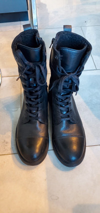 Ladies Black leather combat boots