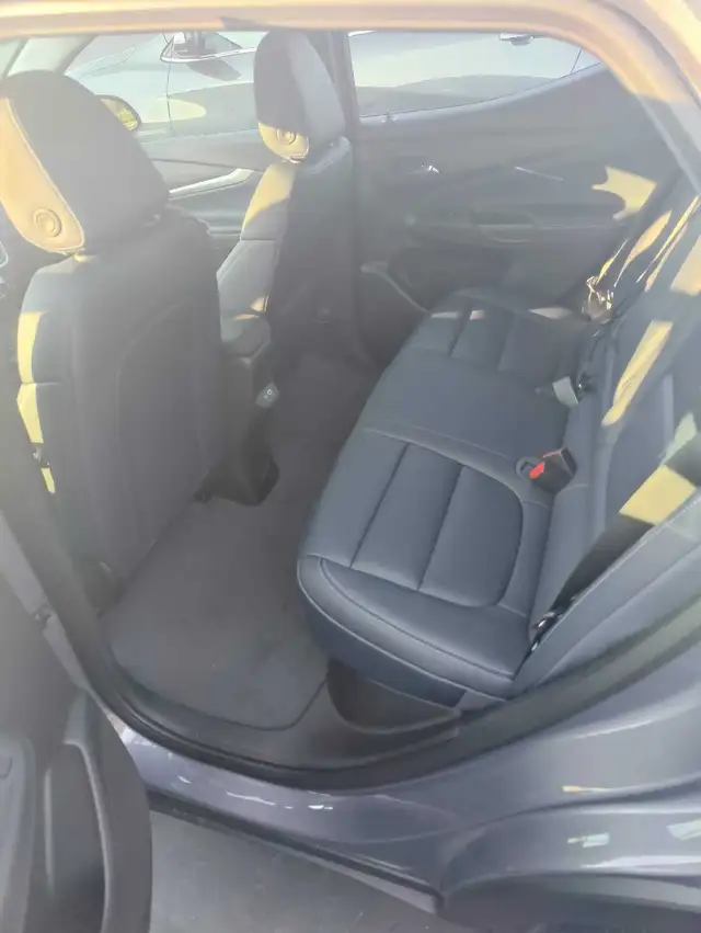 Rideshare $1/KM to anywhere63804732859139122